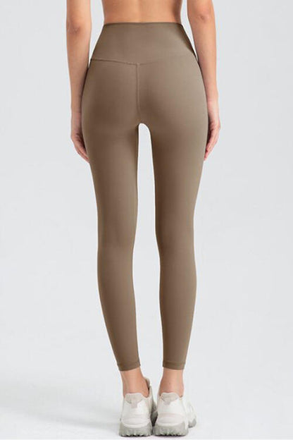 Wide Waistband Slim Fit Active Leggings - FitFemme.Shop
