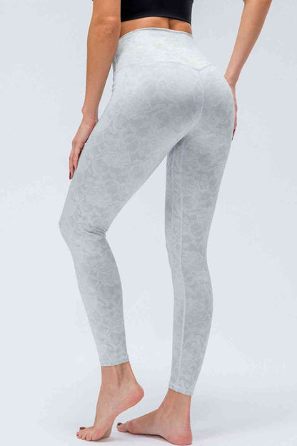 Wide Waistband Slim Fit Active Leggings - FitFemme.Shop