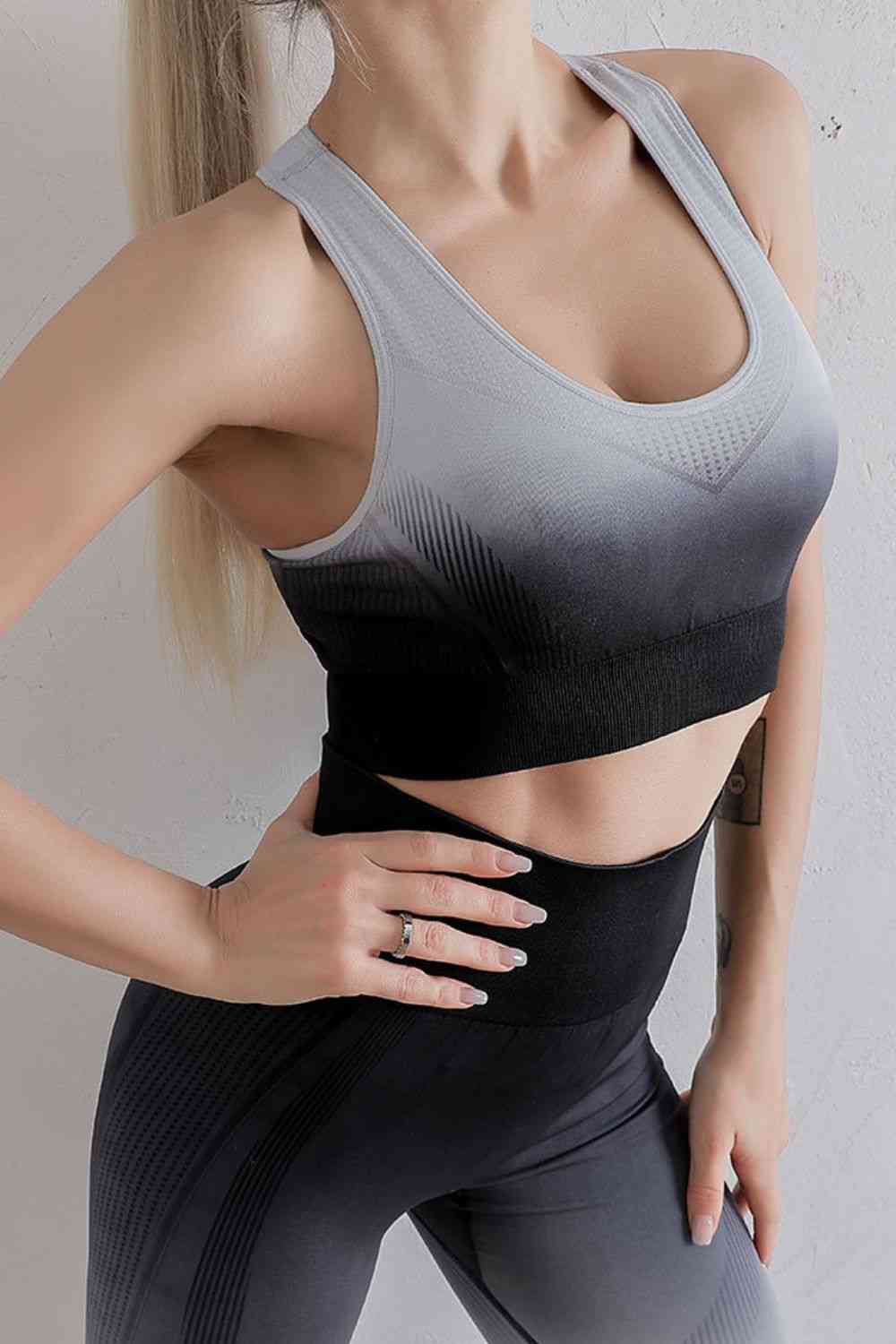 Gradient Sports Bra and Leggings Set - FitFemme.Shop
