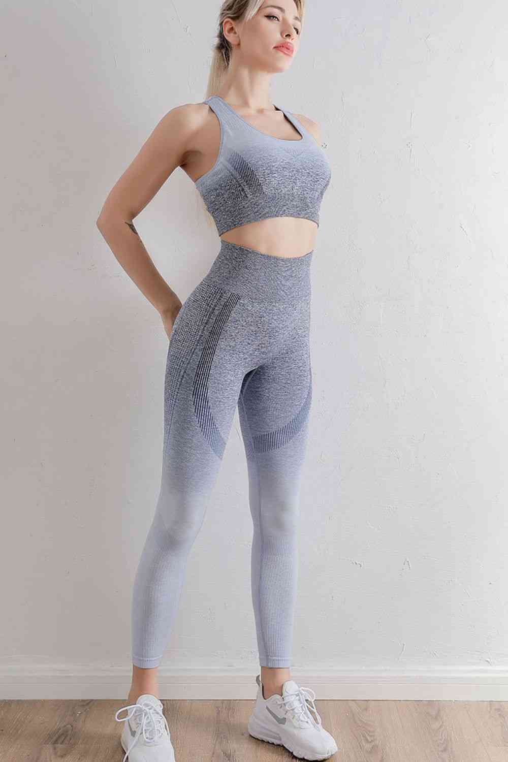 Gradient Sports Bra and Leggings Set - FitFemme.Shop