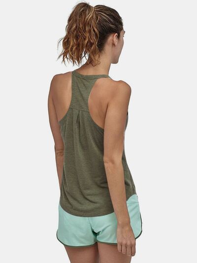 Scoop Neck Active Tank - FitFemme.Shop
