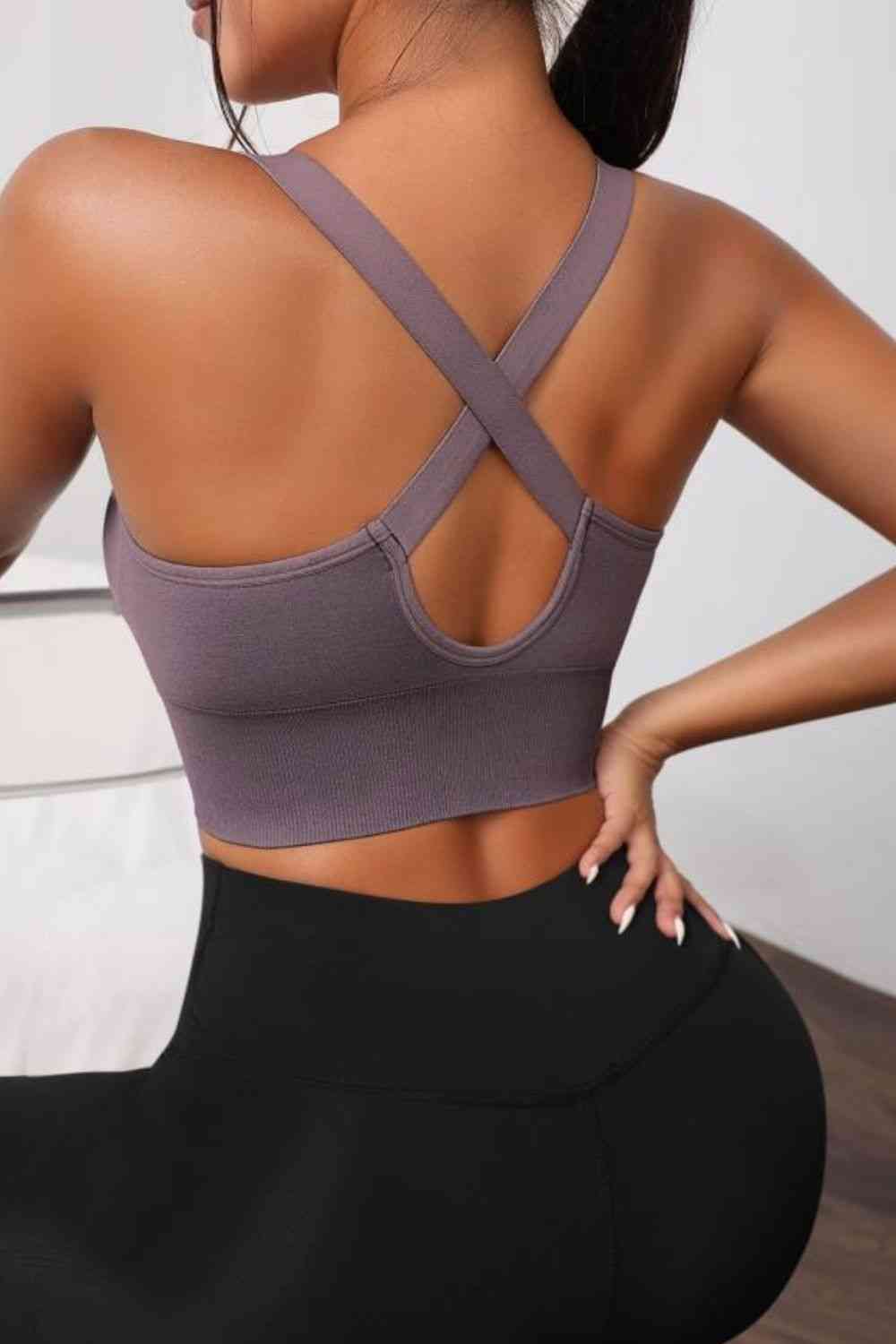 Scoop Neck Long Active Bra - FitFemme.Shop