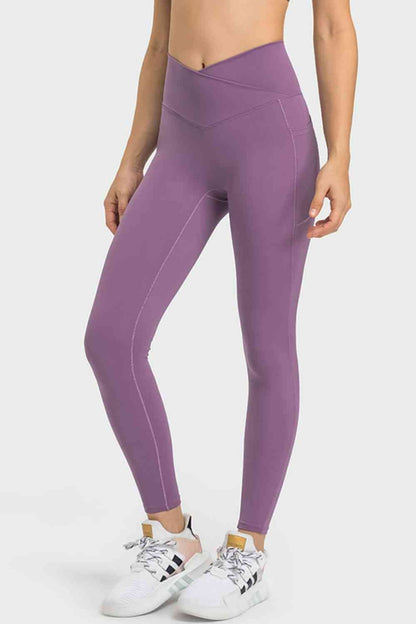 Millennia V-Waist Yoga Leggings with Pockets - FitFemme.Shop