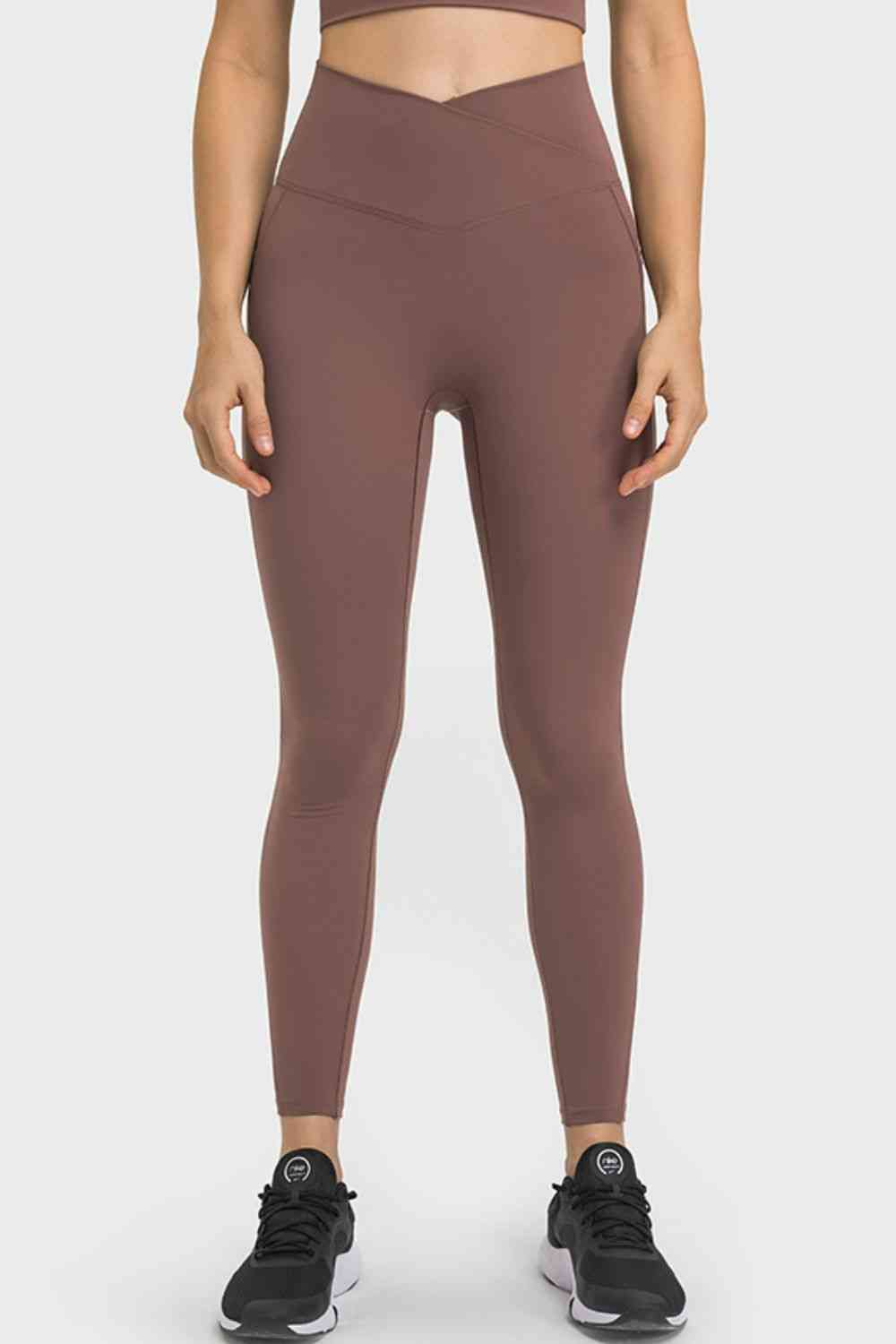 Millennia V-Waist Yoga Leggings with Pockets - FitFemme.Shop