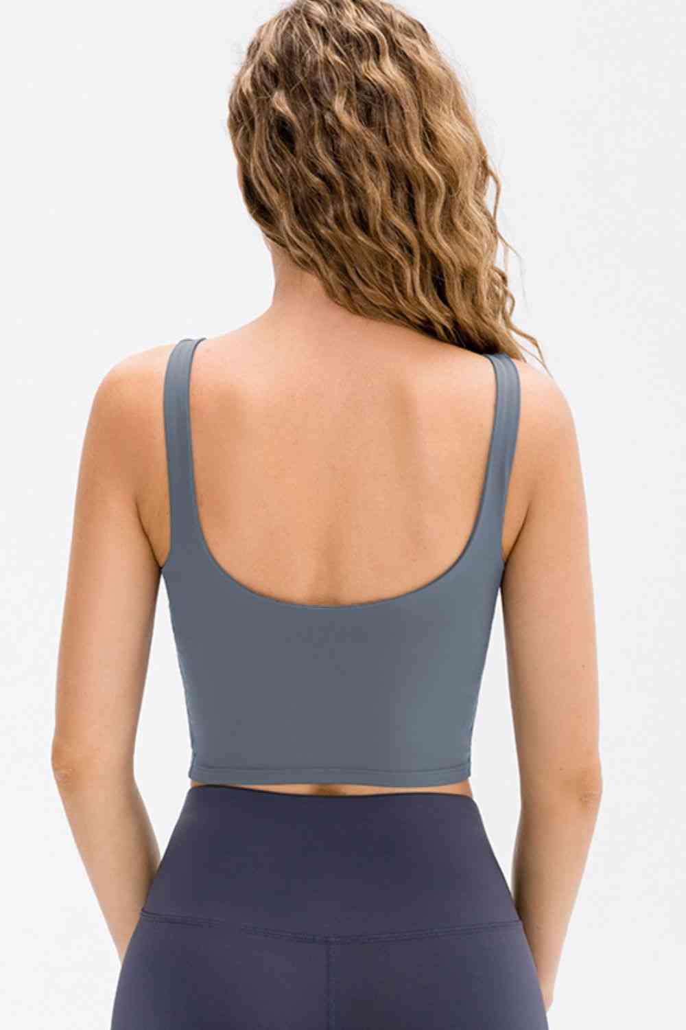 Cropped Scoop Neck Active Tank Top - FitFemme.Shop