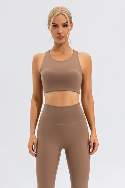 Round Neck Cutout Cropped Active Tank - FitFemme.Shop