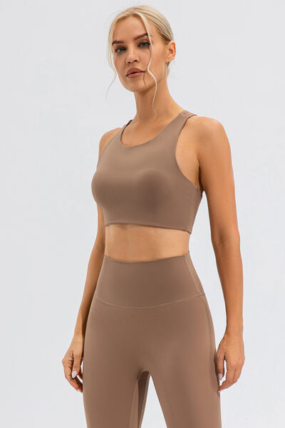 Round Neck Cutout Cropped Active Tank - FitFemme.Shop
